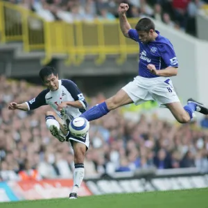 Season 05-06 Framed Print Collection: Tottenham vs Everton