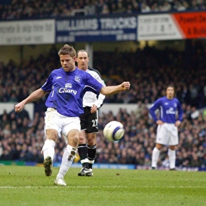 James Beattie Scores Everton's Second Goal