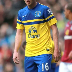 James McCarthy Leads Everton to Victory: Aston Villa 0 - Everton 2 (Barclays Premier League, Villa Park, October 26, 2013)