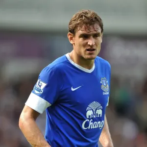 Jelavic's Brace: Everton's Win Against West Bromwich Albion in the Premier League (01-09-2012) Jelavic's Brace: Everton's Win Against West Bromwich Albion in the Premier League (01-09-2012)