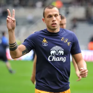 Johnny Heitinga in Action: Everton vs. Newcastle United, Barclays Premier League (November 5, 2011, St. James Park) Johnny Heitinga in Action: Everton vs. Newcastle United, Barclays Premier League (November 5, 2011, St. James Park)