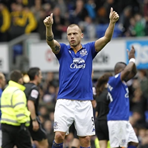 Johnny Heitinga's Triumphant Moment: Everton 1-0 Sunderland, Barclays Premier League (09 April 2012, Goodison Park)