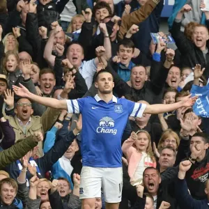 Kevin Mirallas Scores Everton's Second Goal: 2-0 Victory Over Manchester United (Goodison Park, 21-04-2014) Kevin Mirallas Scores Everton's Second Goal: 2-0 Victory Over Manchester United (Goodison Park, 21-04-2014)