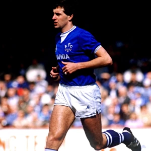 Kevin Sheedy's Unyielding Determination: Everton's FA Cup Semi-Final Victory Over Luton Town