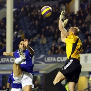 Last-Minute Heartbreak for Arteta: Everton's Thwarted Goal vs Zenit St. Petersburg, UEFA Cup 2007