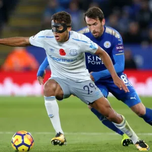 Leicester City vs. Everton: Intense Battle for Possession - Calvert-Lewin vs. Fuchs Leicester City vs. Everton: Intense Battle for Possession - Calvert-Lewin vs. Fuchs