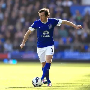 Leighton Baines in Action: Everton's Triumph over Southampton (3-1), Barclays Premier League, Goodison Park, 29-09-2012 Leighton Baines in Action: Everton's Triumph over Southampton (3-1), Barclays Premier League, Goodison Park, 29-09-2012