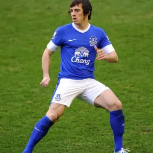 Leighton Baines Leadership: A Scoreless Battle at Goodison Park - Everton vs Swansea City (12-01-2013) Leighton Baines Leadership: A Scoreless Battle at Goodison Park - Everton vs Swansea City (12-01-2013)