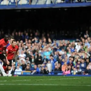 Leighton Baines Scores Everton's Penalty Goal: The Toffees Second Strike vs. Blackburn Rovers (April 16, 2011, Barclays Premier League) Leighton Baines Scores Everton's Penalty Goal: The Toffees Second Strike vs. Blackburn Rovers (April 16, 2011, Barclays Premier League)