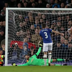 Leighton Baines Scores Penalty: Everton vs Manchester United at Goodison Park - Premier League Goal #1 Leighton Baines Scores Penalty: Everton vs Manchester United at Goodison Park - Premier League Goal #1