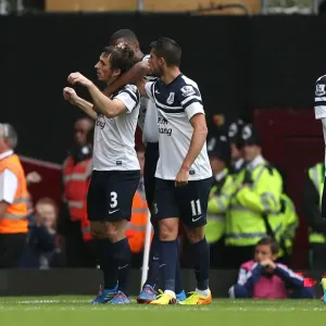 Leighton Baines Scores Thrilling First Goal as Everton Defeats West Ham 3-2 (BPL 2013-14: Upton Park) Leighton Baines Scores Thrilling First Goal as Everton Defeats West Ham 3-2 (BPL 2013-14: Upton Park)
