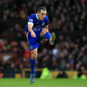 Leon Osman's Brave Display: Everton's 2-0 Defeat at Old Trafford (10-02-2013)