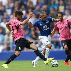 Leon Osman's Farewell Battle: Everton vs. FC Porto - Osman vs. Evandro & Neves Leon Osman's Farewell Battle: Everton vs. FC Porto - Osman vs. Evandro & Neves