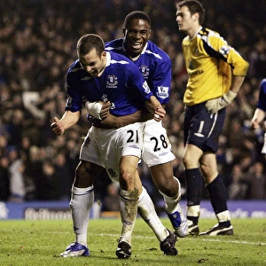 Leon Osman's Seventh Goal: Everton's Victory Against Sunderland in Barclays Premier League (24/11/07)