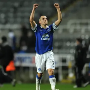 Leon Osman's Triumph: Everton's 3-0 Victory Over Newcastle United (Barclays Premier League, St. James Park, 25-03-2014) Leon Osman's Triumph: Everton's 3-0 Victory Over Newcastle United (Barclays Premier League, St. James Park, 25-03-2014)