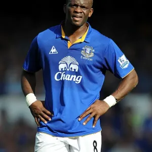 Louis Saha's Dramatic Last-Minute Goal: Everton vs. Liverpool (BPL 2011) Louis Saha's Dramatic Last-Minute Goal: Everton vs. Liverpool (BPL 2011)