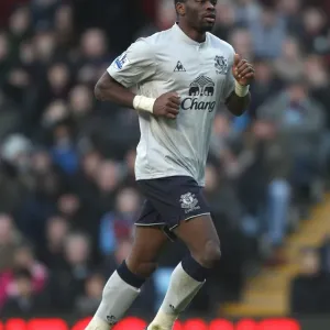 Louis Saha's Stunning Goal: Everton's Triumph at Aston Villa (14 January 2012, Barclays Premier League) Louis Saha's Stunning Goal: Everton's Triumph at Aston Villa (14 January 2012, Barclays Premier League)