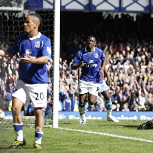 Louis Saha's Triple: Everton's Third Goal vs. West Ham United (16/5/09)