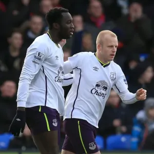 Lukaku and Naismith: Celebrating Everton's First Goal vs. Crystal Palace Lukaku and Naismith: Celebrating Everton's First Goal vs. Crystal Palace