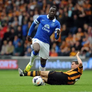 Lukaku vs. Bruce: Everton's Star Forward Faces Off Against Hull City Defender in Premier League Showdown (Hull 0-2 Everton) Lukaku vs. Bruce: Everton's Star Forward Faces Off Against Hull City Defender in Premier League Showdown (Hull 0-2 Everton)