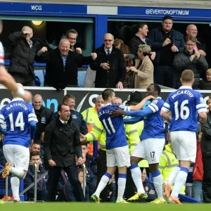 Lukaku's Double: Everton's Triumphant 3-0 Victory Over Arsenal at Goodison Park (Premier League) Lukaku's Double: Everton's Triumphant 3-0 Victory Over Arsenal at Goodison Park (Premier League)
