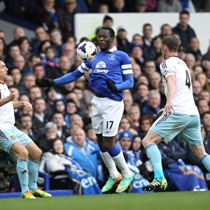 Lukaku's Lead: Everton's 1-0 Victory Over West Ham United in the Premier League (01-03-2014)