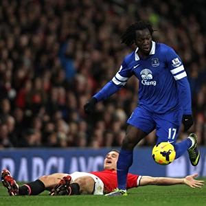 Lukaku's Triumph: Outmuscling Vidic (1-0) - Everton's Victory at Old Trafford
