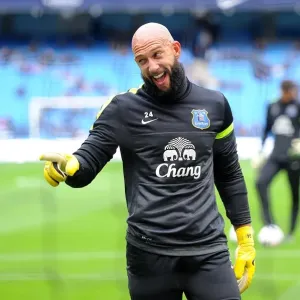 Manchester City's Triumph Over Everton: Tim Howard's Challenging Night (3-1, Barclays Premier League, Etihad Stadium, 05-10-2013) Manchester City's Triumph Over Everton: Tim Howard's Challenging Night (3-1, Barclays Premier League, Etihad Stadium, 05-10-2013)