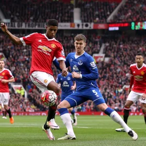 Premier League Photographic Print Collection: Manchester United v Everton - Old Trafford