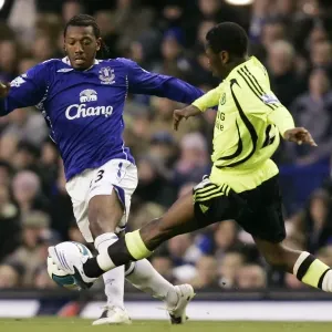 Manuel Fernandes vs. Shaun Wright-Phillips: A Battle at Goodison Park, Everton vs. Chelsea, Barclays Premier League, 17th April 2008 Manuel Fernandes vs. Shaun Wright-Phillips: A Battle at Goodison Park, Everton vs. Chelsea, Barclays Premier League, 17th April 2008