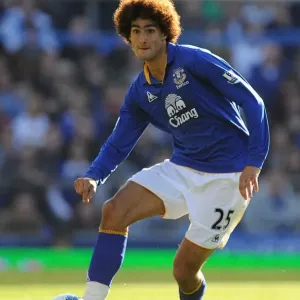 Marouane Fellaini: Thunderous Performance at Everton vs Wigan Athletic (September 17, 2011) Marouane Fellaini: Thunderous Performance at Everton vs Wigan Athletic (September 17, 2011)