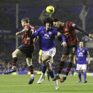 Marouane Fellaini vs Milner & Lescott: Everton's Midfield Battle against Manchester City (31 January 2012) Marouane Fellaini vs Milner & Lescott: Everton's Midfield Battle against Manchester City (31 January 2012)