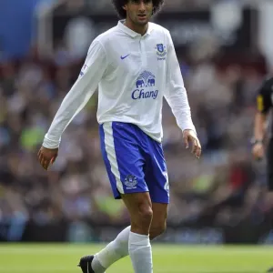 Marouane Fellaini's Brilliant Performance: Everton's Triumph over Aston Villa (3-1, August 25, 2012)