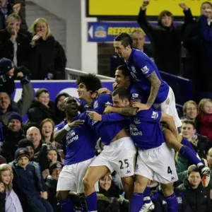 Marouane Fellaini's FA Cup Goal: Everton's Second Strike Against Fulham (January 2012) Marouane Fellaini's FA Cup Goal: Everton's Second Strike Against Fulham (January 2012)