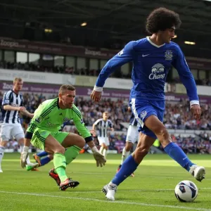Marouane Fellaini's Back Heel Attempt: Everton vs. West Bromwich Albion (01-09-2012) Marouane Fellaini's Back Heel Attempt: Everton vs. West Bromwich Albion (01-09-2012)