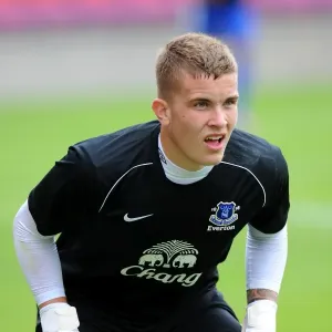 Mason Springthorpe in Action: Everton's Goalkeeper Shines in Pre-Season Friendly against Partick Thistle Mason Springthorpe in Action: Everton's Goalkeeper Shines in Pre-Season Friendly against Partick Thistle