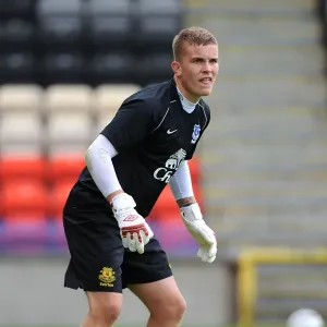 Mason Springthorpe: Everton's Brilliant Goalkeeper Performance against Partick Thistle (Pre-Season Friendly) Mason Springthorpe: Everton's Brilliant Goalkeeper Performance against Partick Thistle (Pre-Season Friendly)