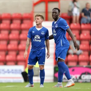 McAleny and Lukaku's Four-Goal Blitz: Everton's Pre-Season Triumph Over Swindon Town