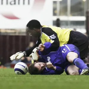 McFadden vs. Hislop: A Footballing Rivalry - The Fateful Encounter: James McFadden's Collision with Shaka Hislop McFadden vs. Hislop: A Footballing Rivalry - The Fateful Encounter: James McFadden's Collision with Shaka Hislop