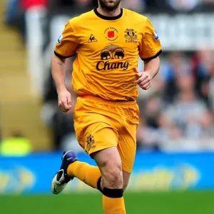 McFadden's Strike: Everton Triumphs Over Newcastle United in Barclays Premier League (5 November 2011) McFadden's Strike: Everton Triumphs Over Newcastle United in Barclays Premier League (5 November 2011)