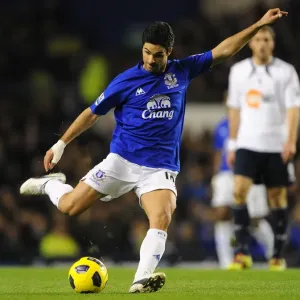 Mikel Arteta Leads Everton at Goodison Park: Premier League Clash Against Bolton Wanderers Mikel Arteta Leads Everton at Goodison Park: Premier League Clash Against Bolton Wanderers