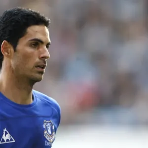 Mikel Arteta Leads Everton at Villa Park: Barclays Premier League Showdown against Aston Villa Mikel Arteta Leads Everton at Villa Park: Barclays Premier League Showdown against Aston Villa