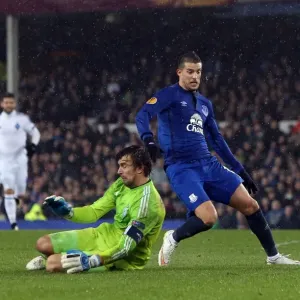 Mirallas Dazzles: Everton's Star Forward Outmaneuvers Shovkovskiy in Europa League Showdown vs Dynamo Kiev Mirallas Dazzles: Everton's Star Forward Outmaneuvers Shovkovskiy in Europa League Showdown vs Dynamo Kiev
