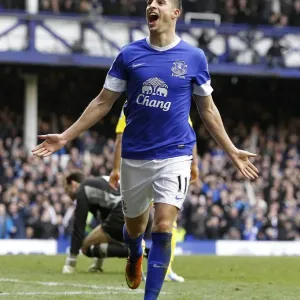 Mirallas Triple Print: Everton vs. Reading, Goodison Park (02-03-2013) Mirallas Triple Print: Everton vs. Reading, Goodison Park (02-03-2013)