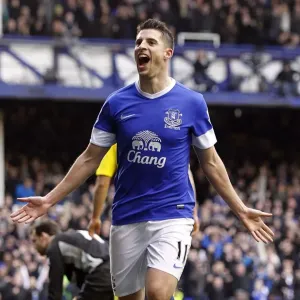 Mirallas Triumph Print: Everton vs. Reading Goal Celebration Mirallas Triumph Print: Everton vs. Reading Goal Celebration