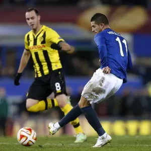 Mirallas's Brace: Everton Secures Europa League Victory over Young Boys (3-1) Mirallas's Brace: Everton Secures Europa League Victory over Young Boys (3-1)
