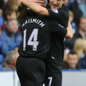 Naismith and Jelavic's Thrilling Goal: Everton's Victory Over Reading (17-11-2012, Barclays Premier League) Naismith and Jelavic's Thrilling Goal: Everton's Victory Over Reading (17-11-2012, Barclays Premier League)