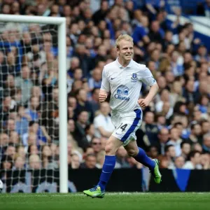 Naismith Stunner Print: Everton's First Goal at Stamford Bridge Naismith Stunner Print: Everton's First Goal at Stamford Bridge