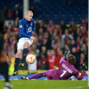 Naismith's Europa League Thrust: Everton vs Lille