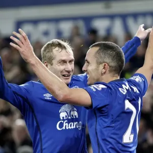 Osman and Hibbert: Everton's Unforgettable Goal Celebration vs. West Ham United (Barclays Premier League)